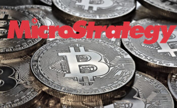Gdy cena Bitcoina spada, MicroStrategy dokupuje!