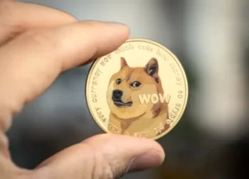 Twitter zmienia logo na ikonę Dogecoina – cena DOGE mocno w górę